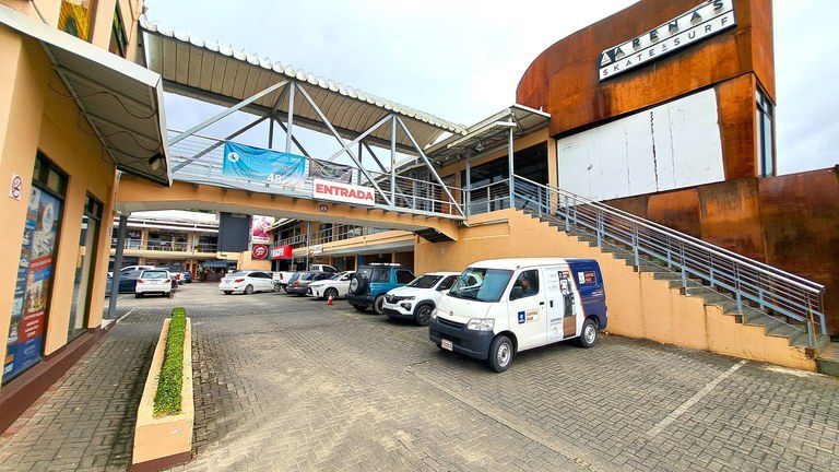 Interior Plaza Coral